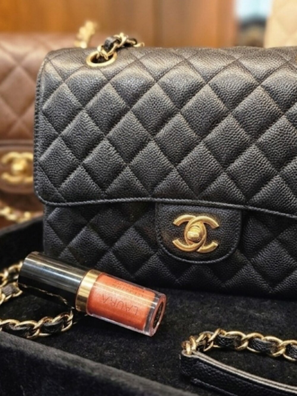 Laura Geller Lip Oil (1) - Picture 3 of 3
